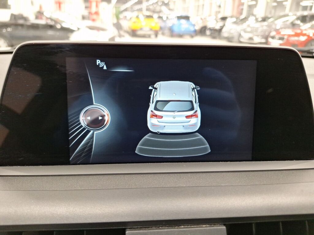 BMW 120 2017 Valkoinen