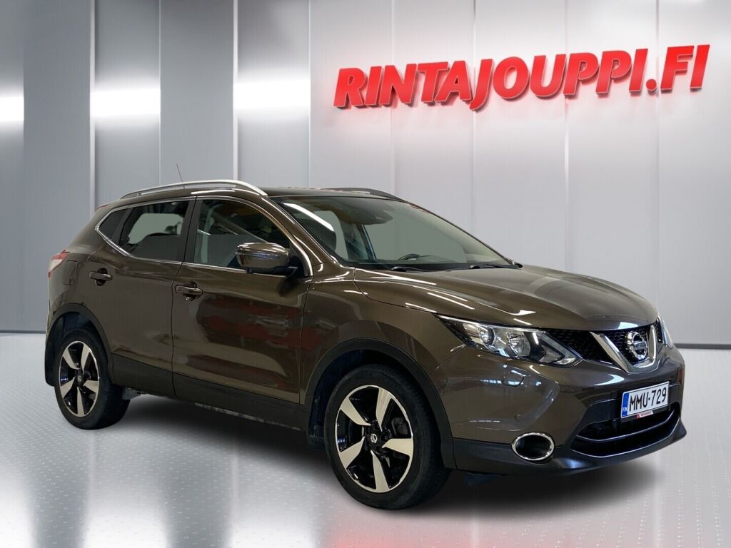 Nissan Qashqai 2017 Ruskea (beige)