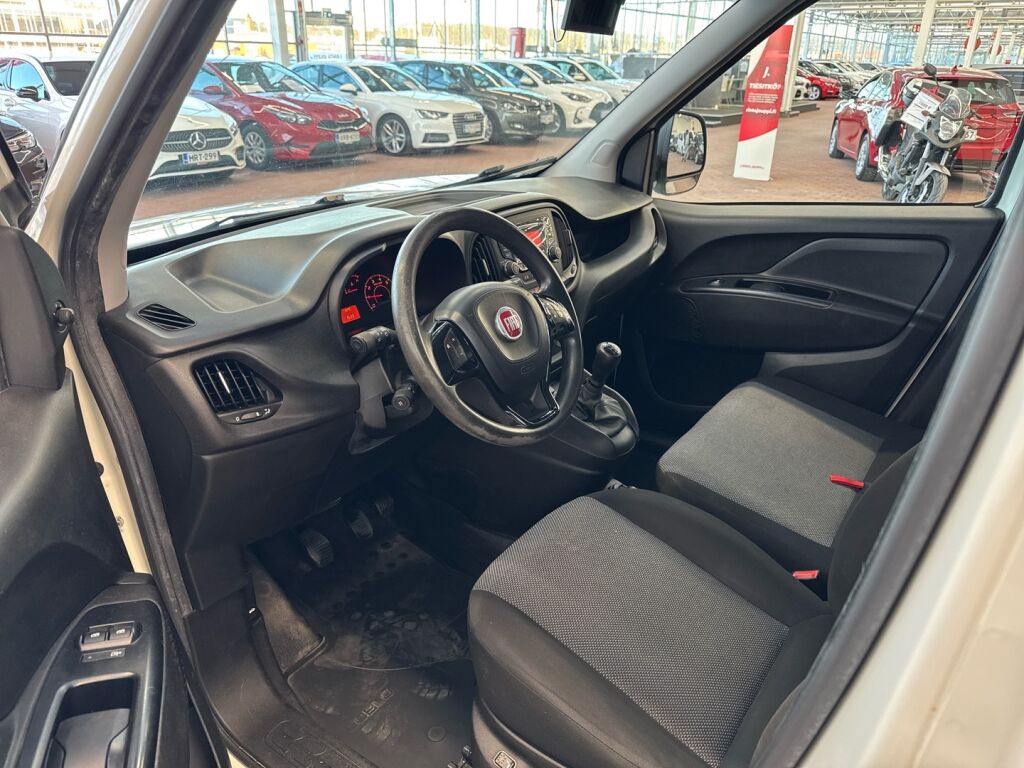 Fiat Doblo 2018 Valkoinen