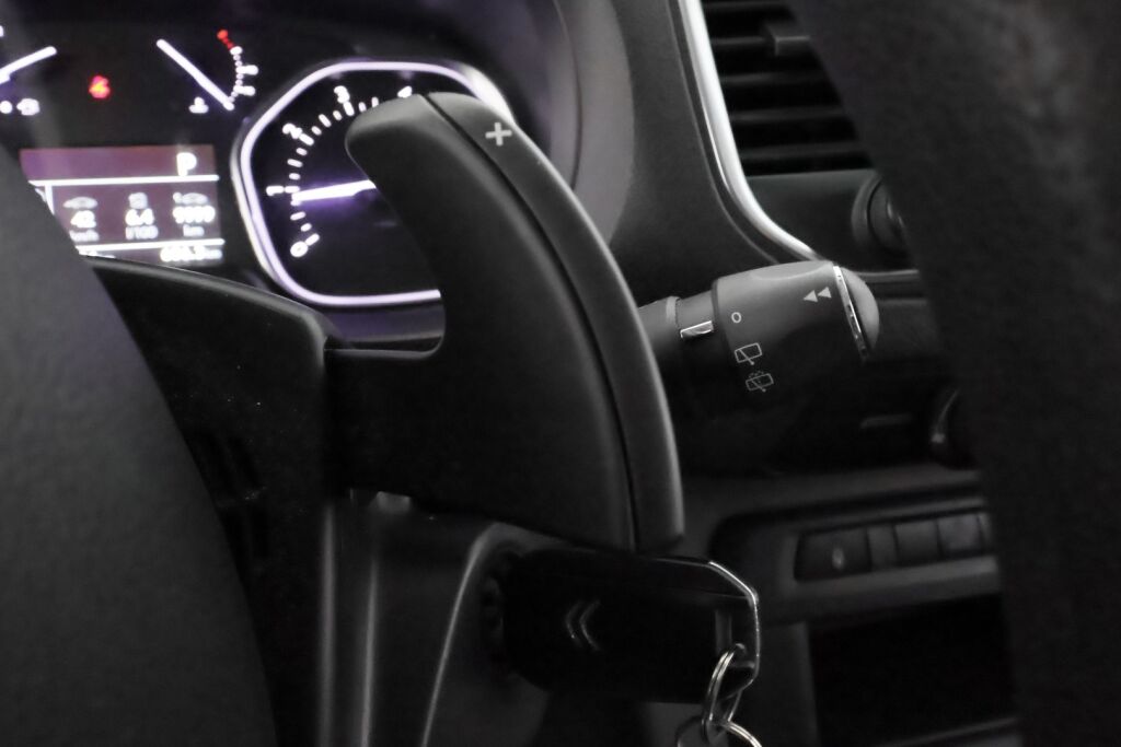 Citroen Jumpy 2017 Musta