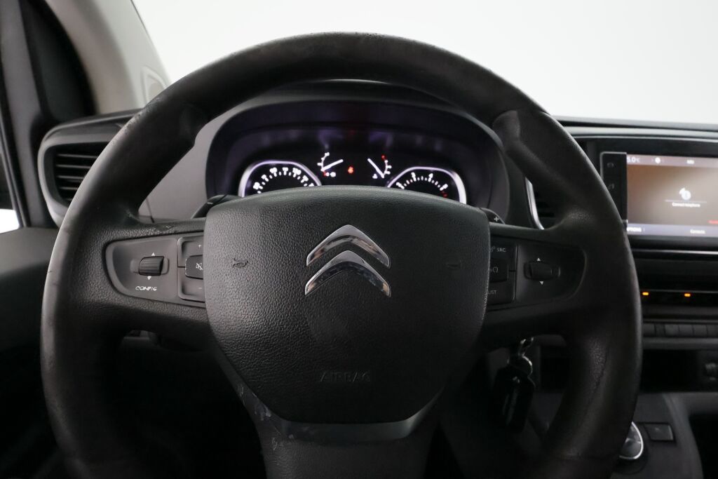 Citroen Jumpy 2017 Musta