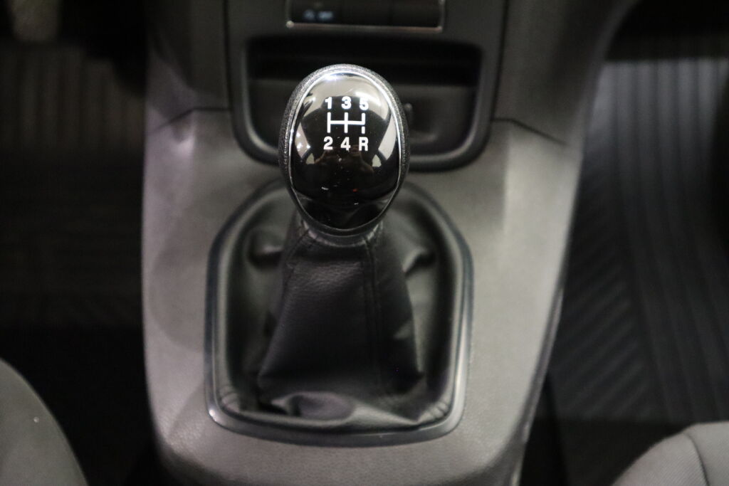 Ford Fiesta 2017 Valkoinen