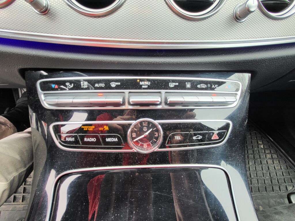 Mercedes-Benz E 2017 Harmaa