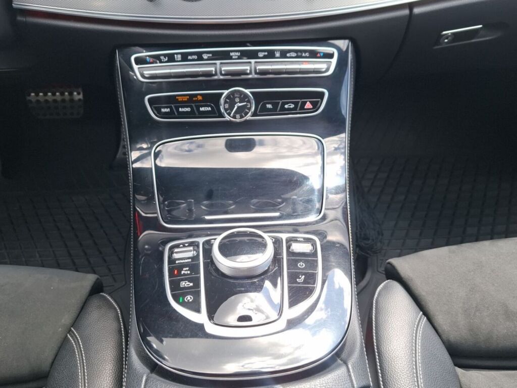 Mercedes-Benz E 2017 Harmaa