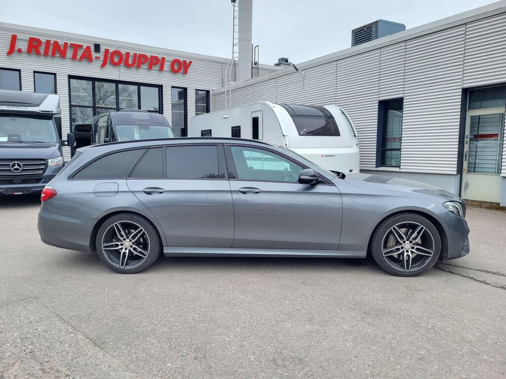 Mercedes-Benz E 2017 Harmaa