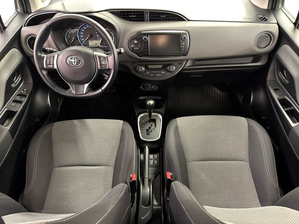 Toyota Yaris 2017 Valkoinen