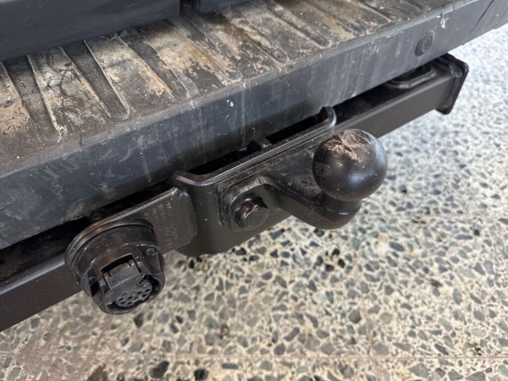 Ford Transit 2017 Punainen