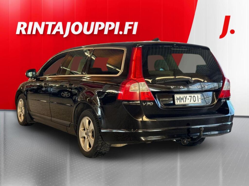 Volvo V70 2010 Musta