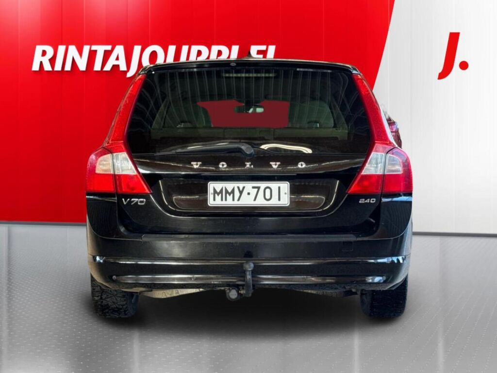 Volvo V70 2010 Musta