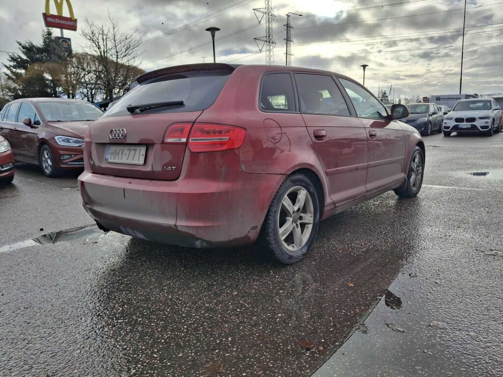 Audi A3 2010 Punainen