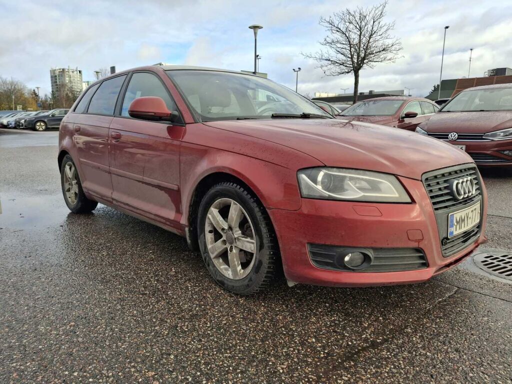 Audi A3 2010 Punainen
