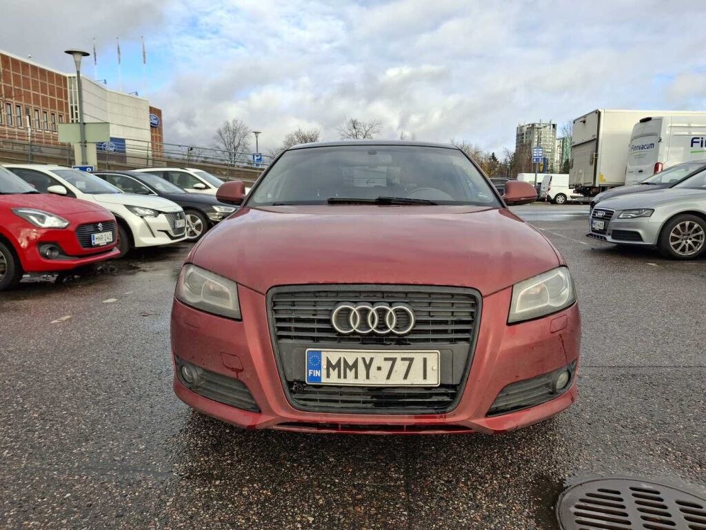 Audi A3 2010 Punainen