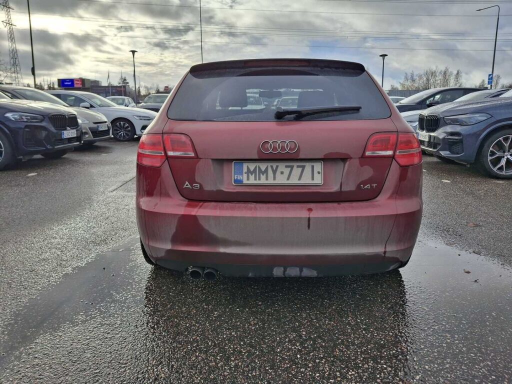 Audi A3 2010 Punainen