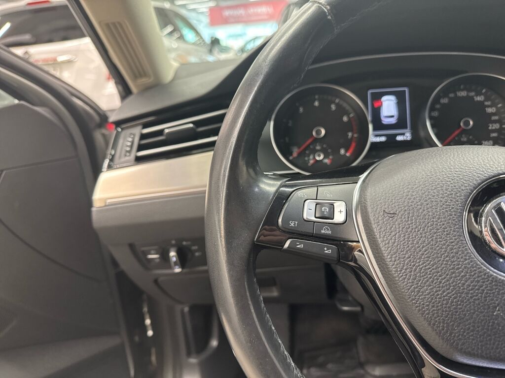 Volkswagen Passat 2015 Harmaa