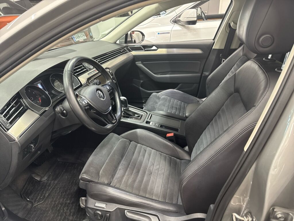 Volkswagen Passat 2015 Harmaa