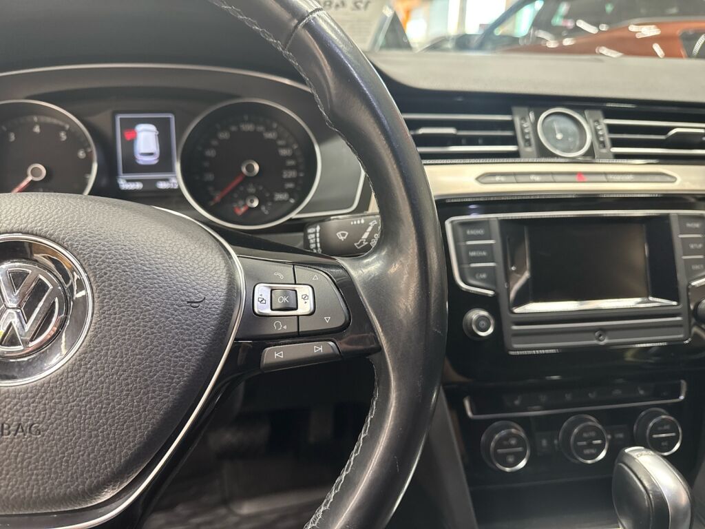 Volkswagen Passat 2015 Harmaa