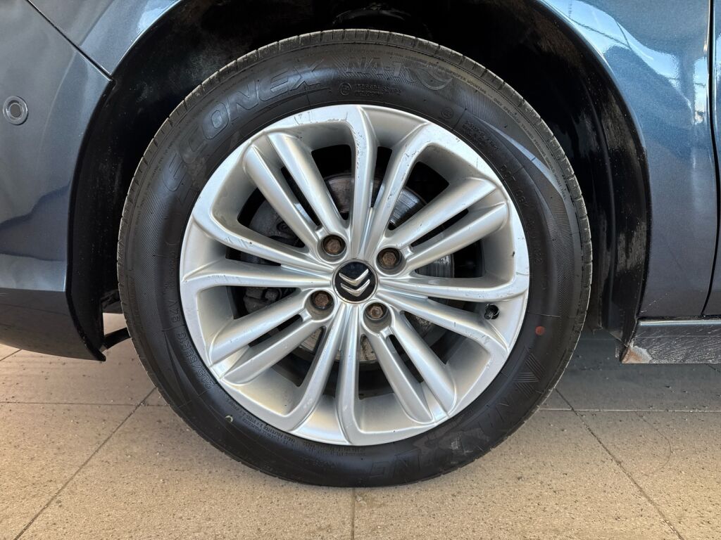 Citroen C4 2015 Sininen