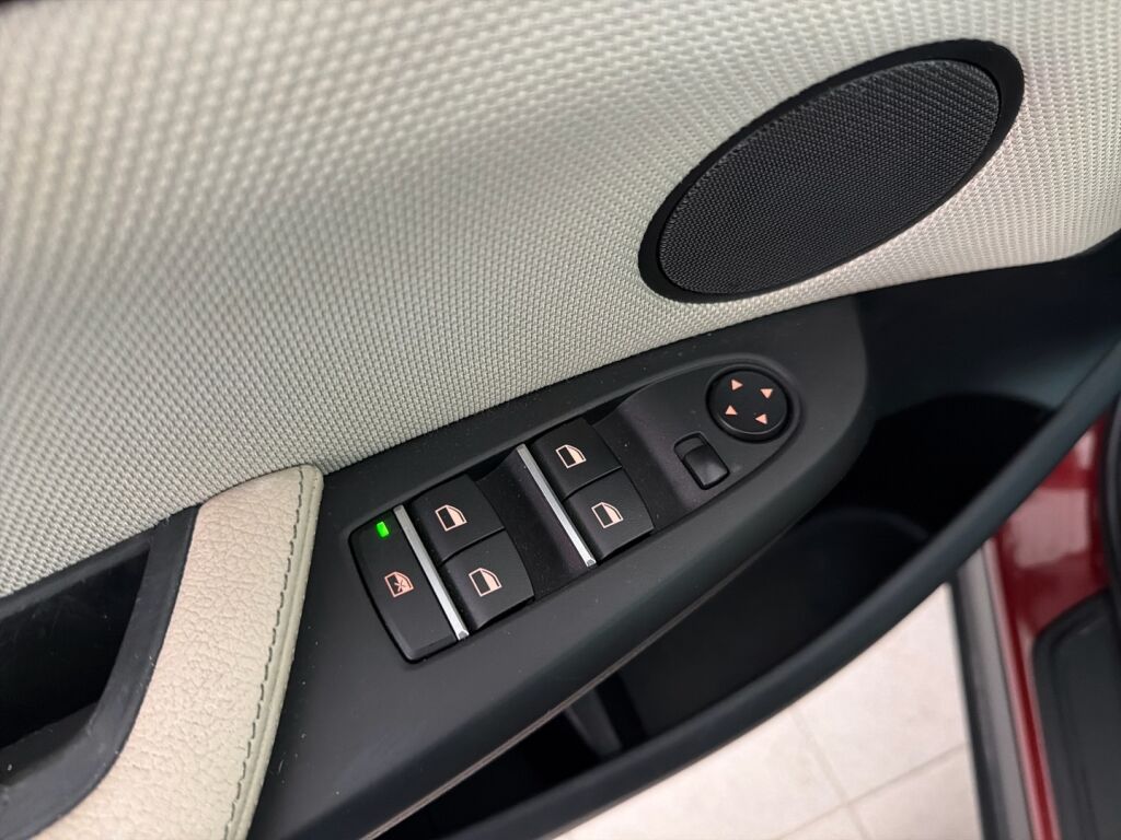 BMW X3 2011 Punainen