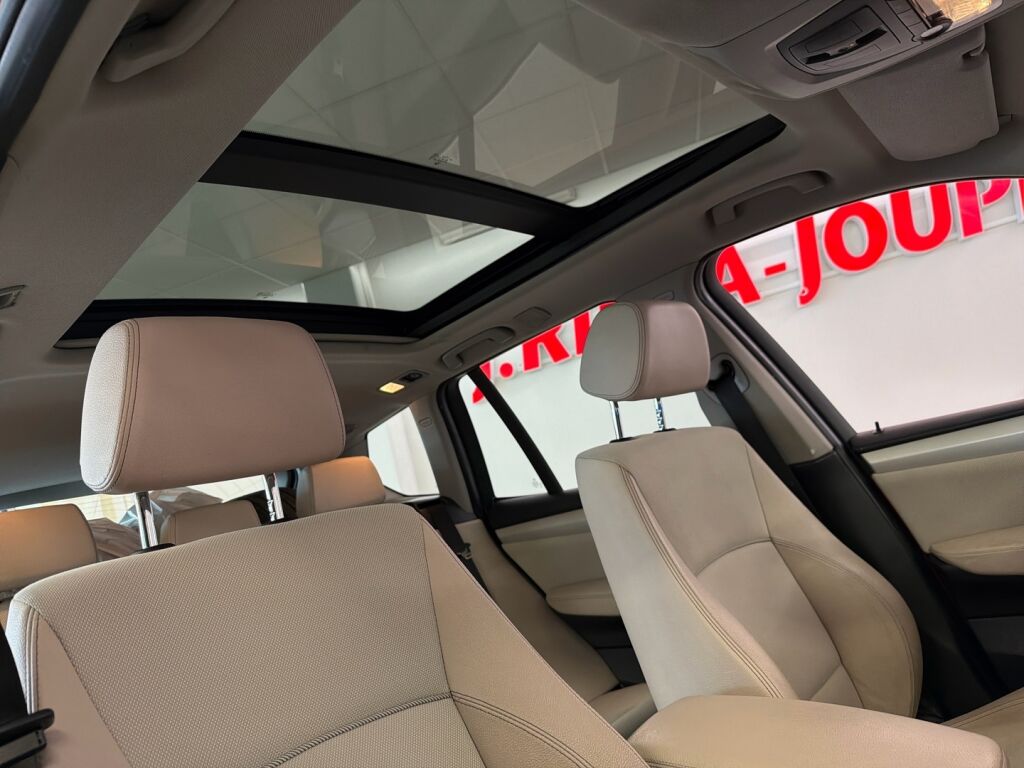 BMW X3 2011 Punainen
