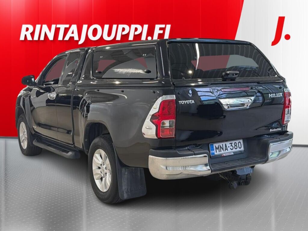 Toyota Hilux 2018 Musta