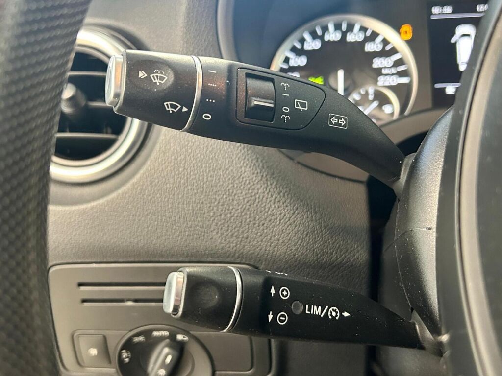 Mercedes-Benz Vito 2017 Vihreä