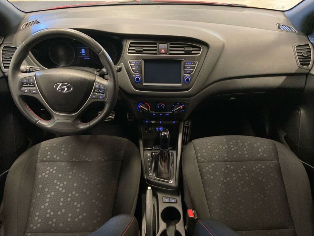 Hyundai i20 Active Cross 2020 Punainen