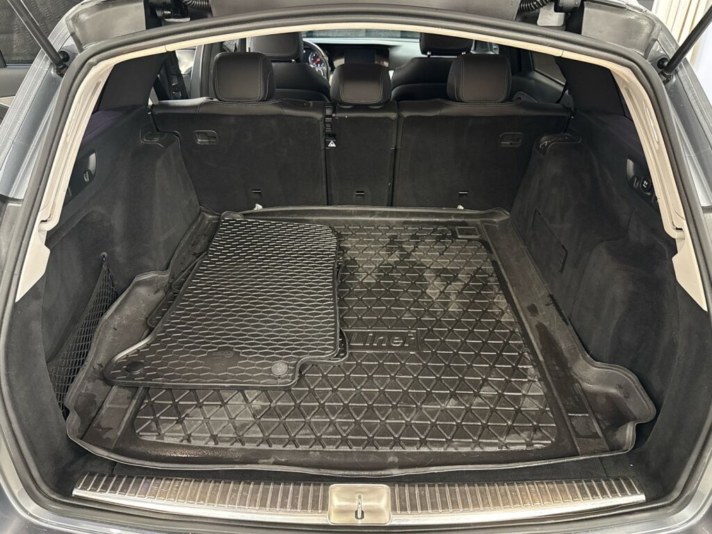 Mercedes-Benz E 2017 Harmaa