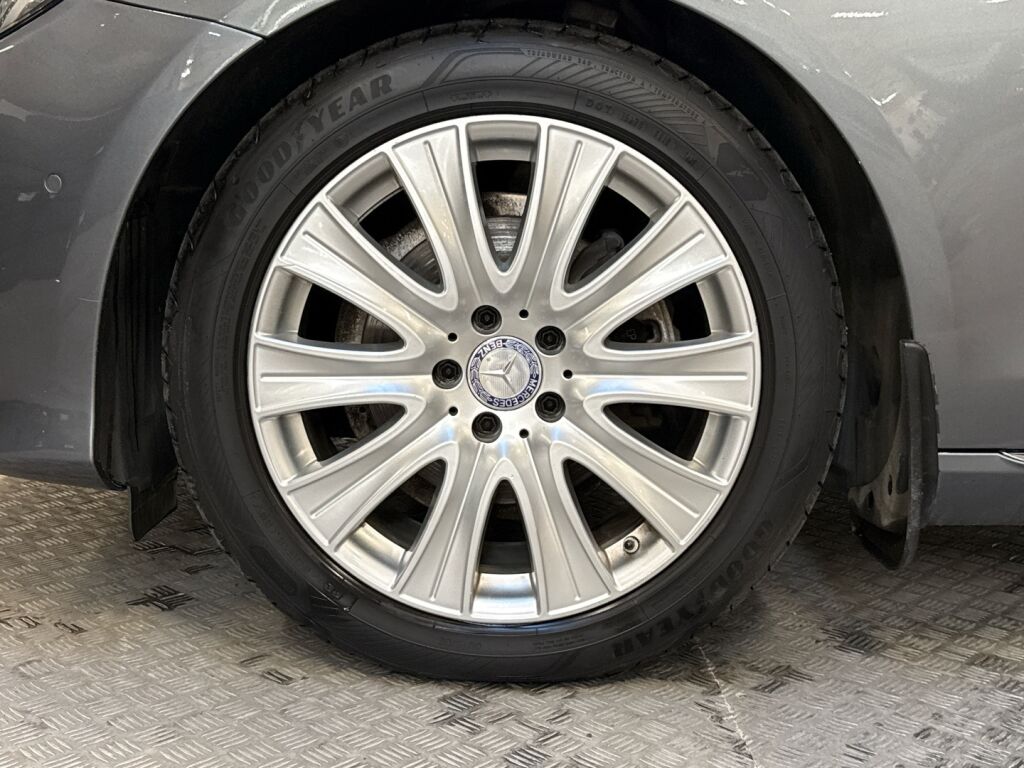 Mercedes-Benz E 2017 Harmaa