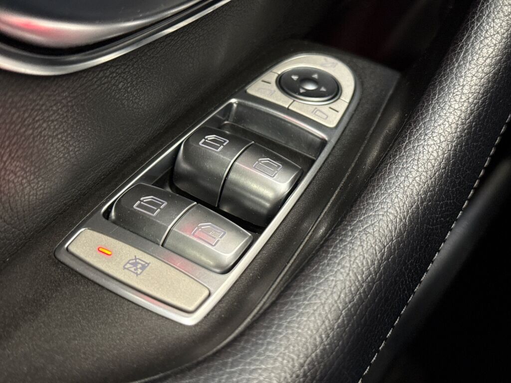 Mercedes-Benz E 2017 Harmaa