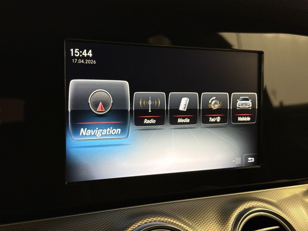 Mercedes-Benz E 2017 Harmaa