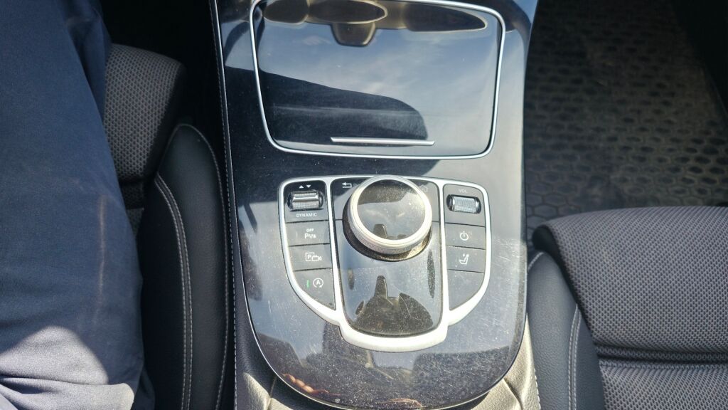 Mercedes-Benz E 2016 Harmaa