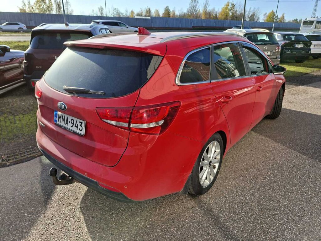 Kia Ceed 2017 Punainen