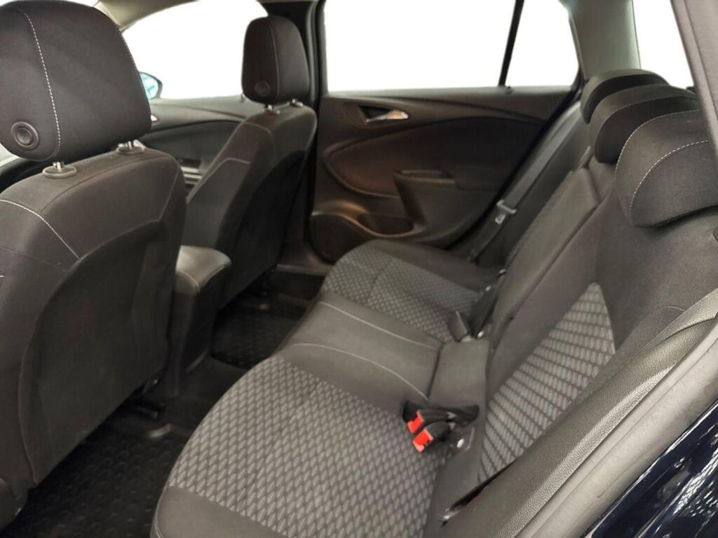 Opel Astra 2018 Sininen