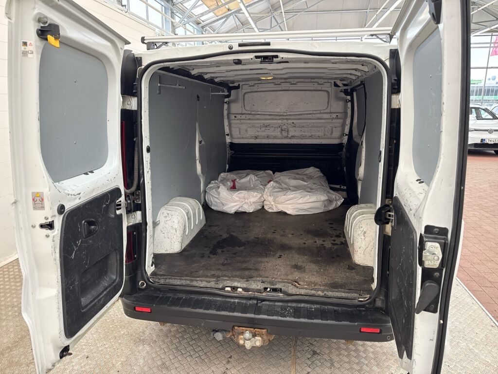 Renault Trafic 2018 Valkoinen