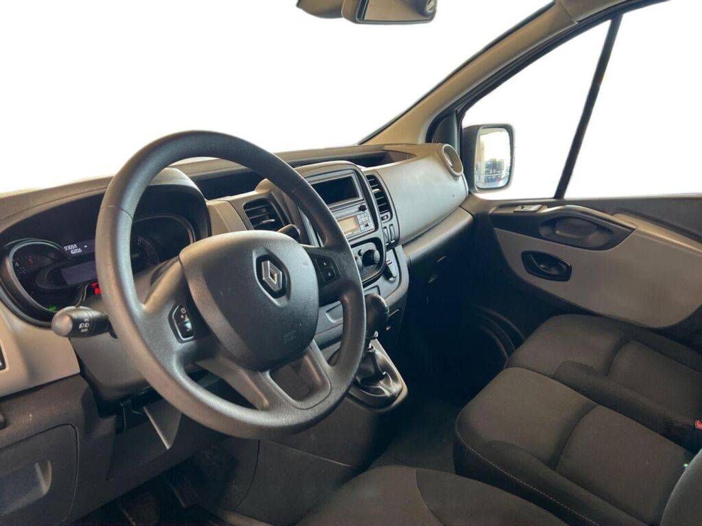 Renault Trafic 2017 Valkoinen