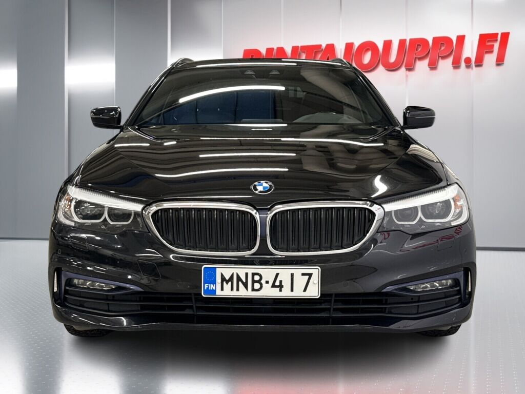 BMW 520 2017 Musta