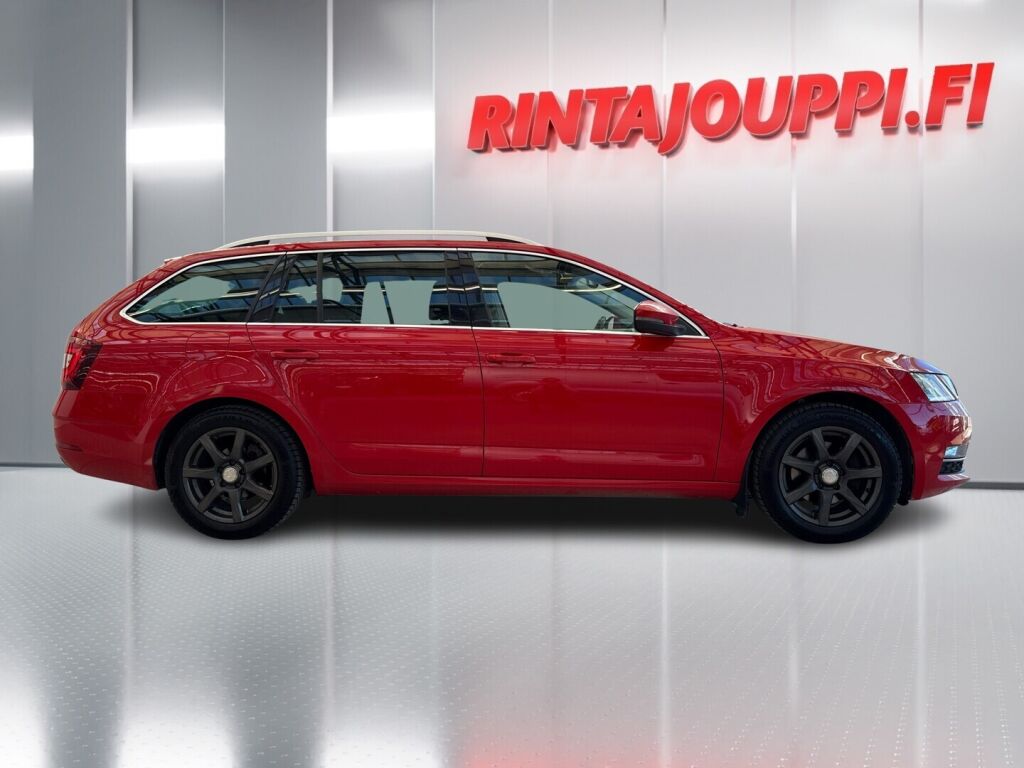 Skoda Octavia 2018 Punainen