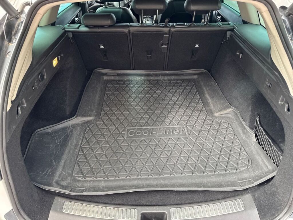 Opel Insignia 2018 Valkoinen