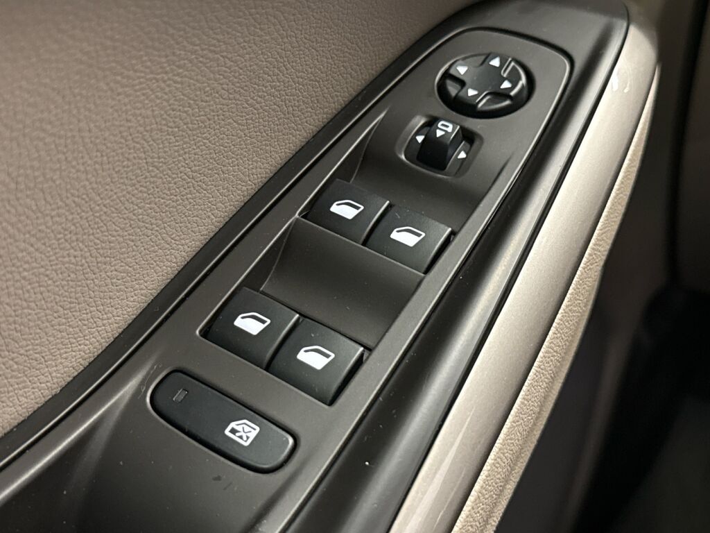 Opel Grandland X 2018 Valkoinen