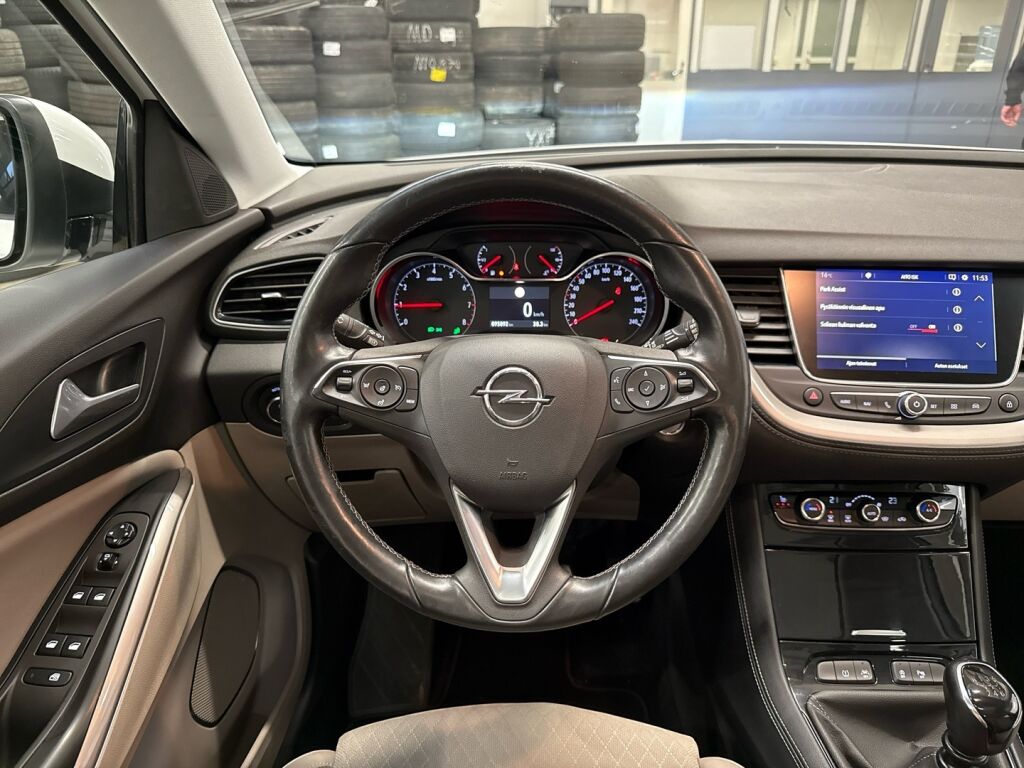 Opel Grandland X 2018 Valkoinen
