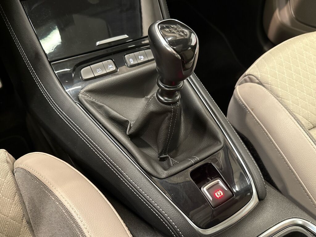 Opel Grandland X 2018 Valkoinen