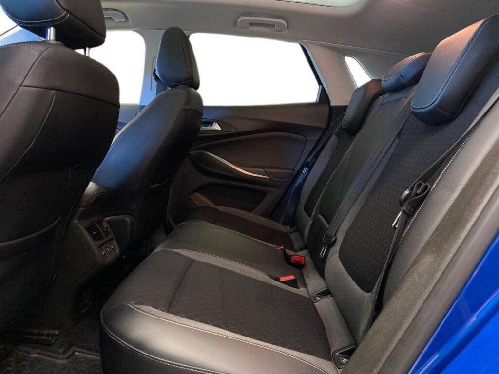 Opel Grandland X 2018 Sininen