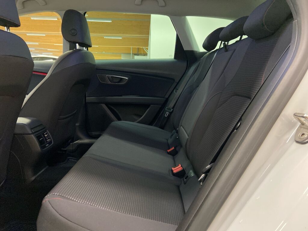 Seat Leon ST 2018 Valkoinen