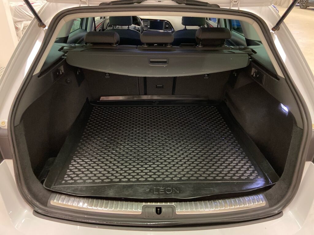 Seat Leon ST 2018 Valkoinen