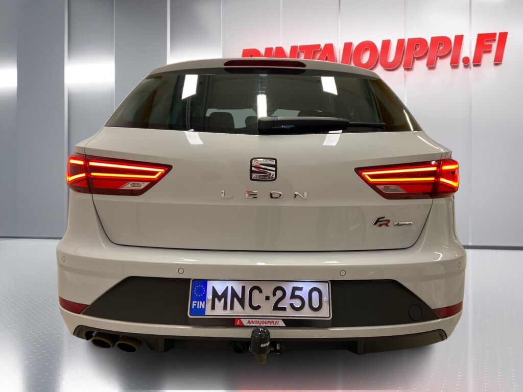 Seat Leon ST 2018 Valkoinen