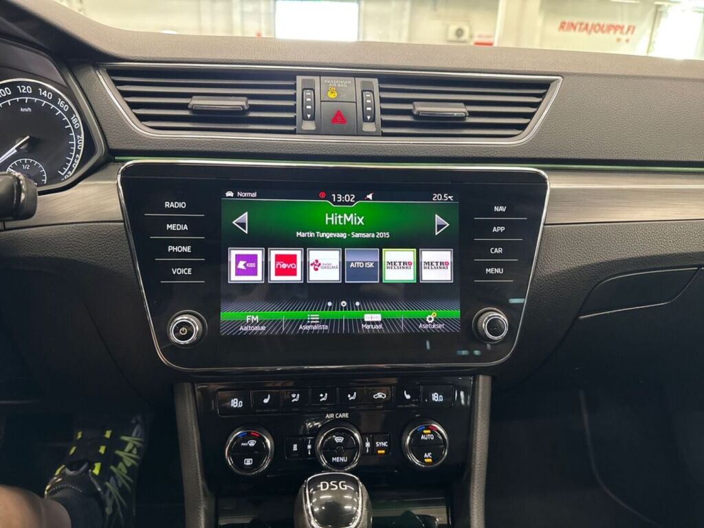 Skoda Superb 2017 Ruskea (beige)