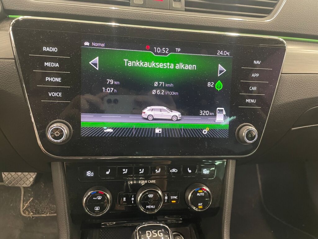 Skoda Superb 2017 Ruskea (beige)