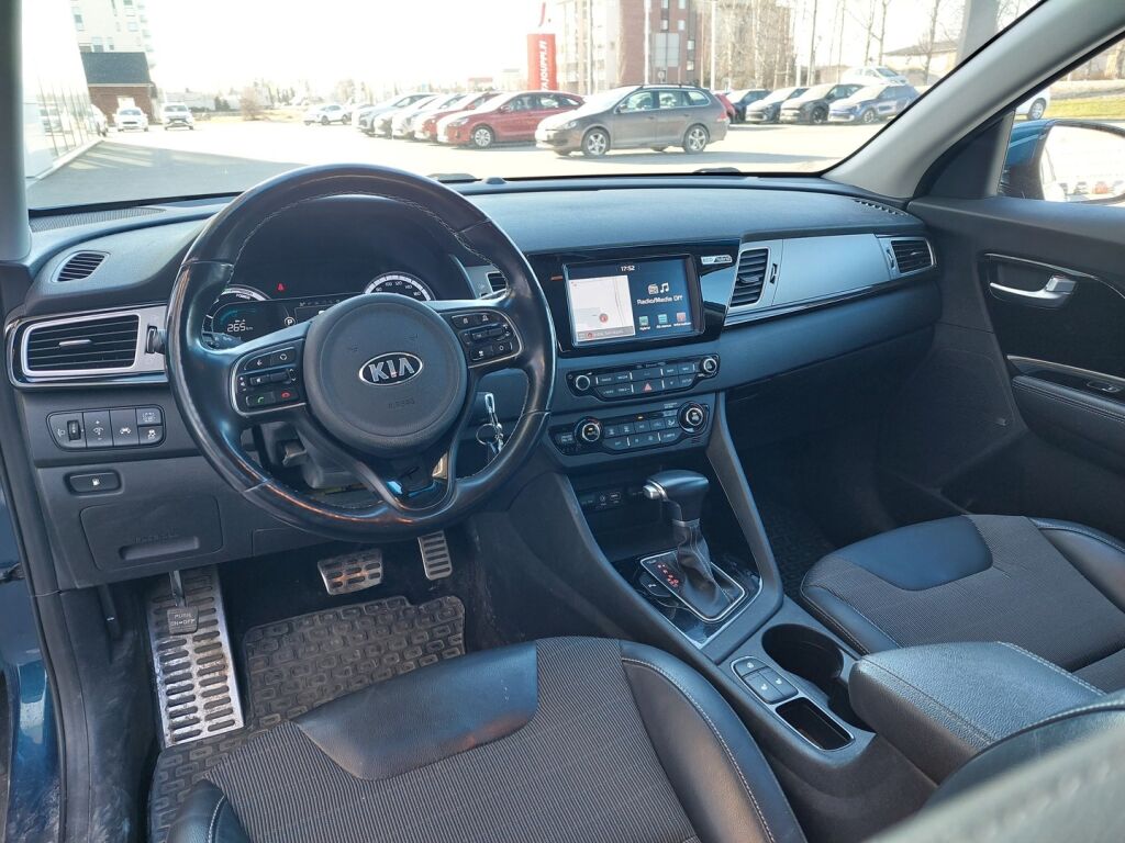 Kia Niro 2018 Sininen