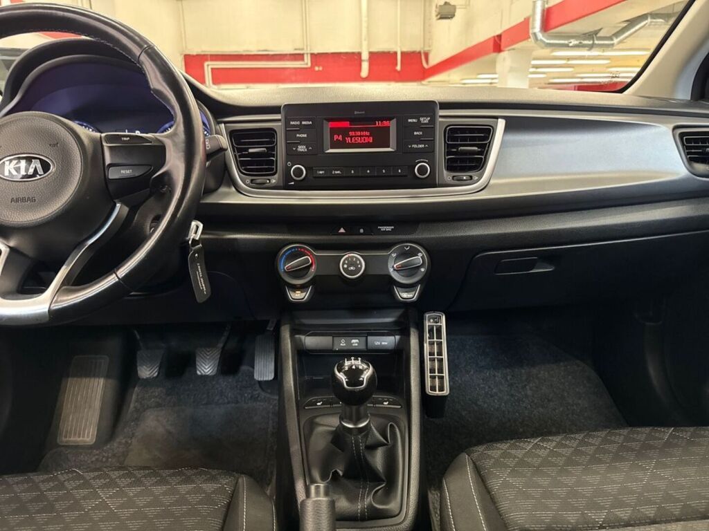 Kia Rio 2018 Hopea