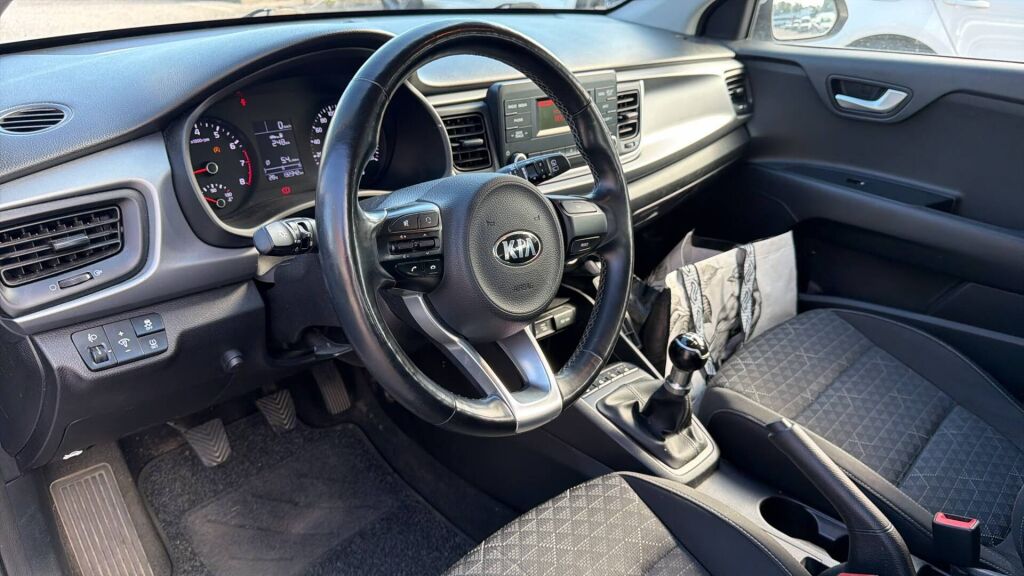 Kia Rio 2018 Hopea